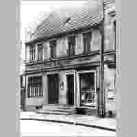 91-0011 Gollnow, Breite Strasse,  Buchhandlung Dumrath.jpg